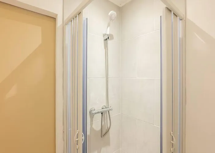 아파트 Superbe Cosy Et Calme 디뉴레뱅